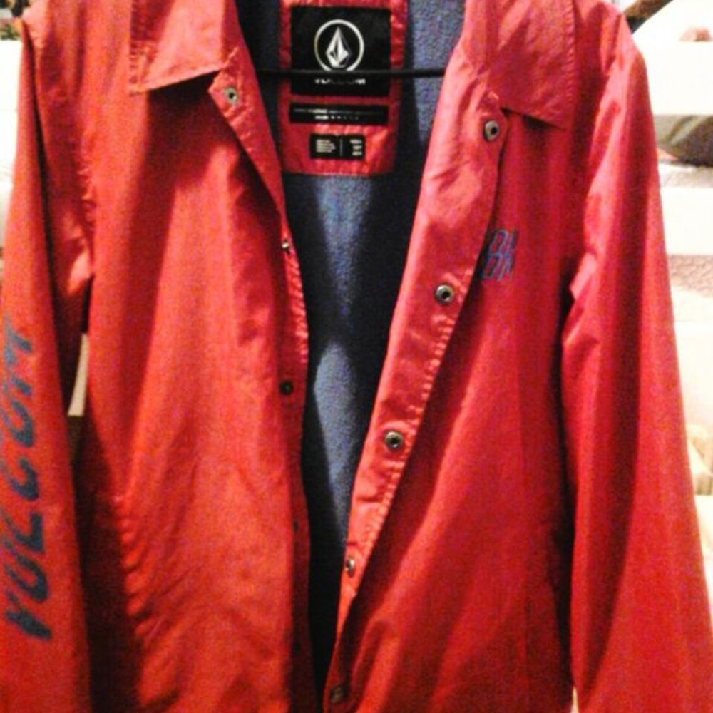 Volcom Windbreaker - Picture 4 of 4